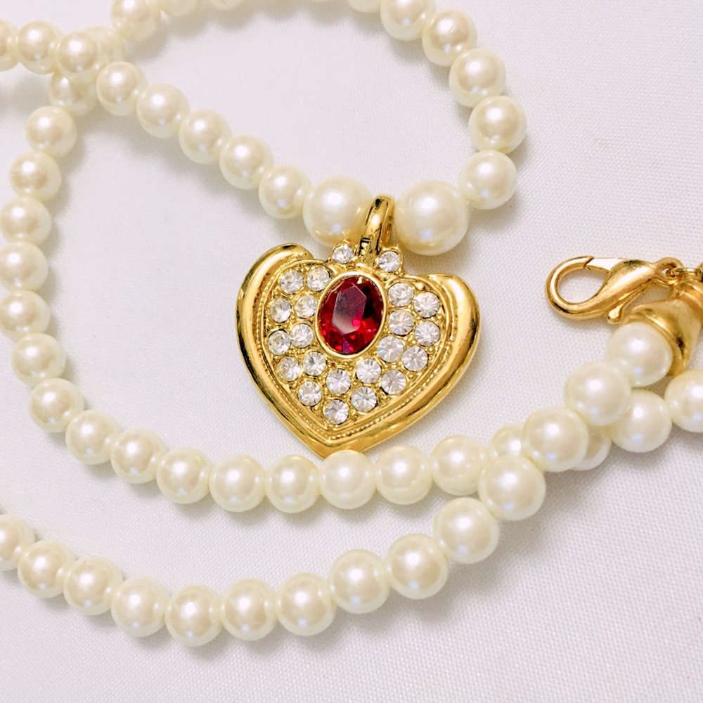 Garnet Red Vintage Rhinestone Faux Pearl Heart Necklace